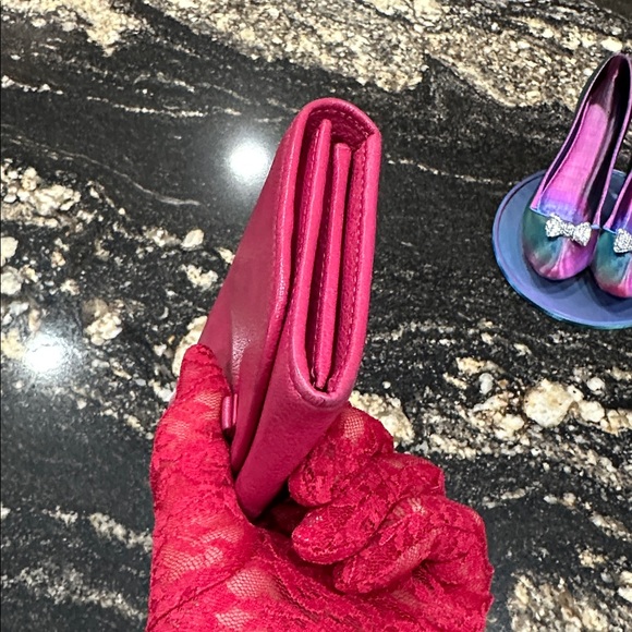 Miu Miu💖Continental Wallet - Picture 9 of 14